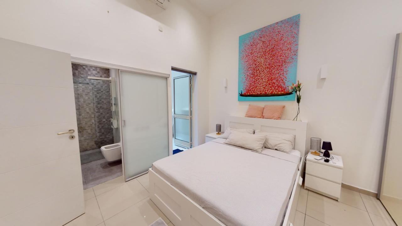 Spacious 3 Bedroom Maisonette سليمة المظهر الخارجي الصورة