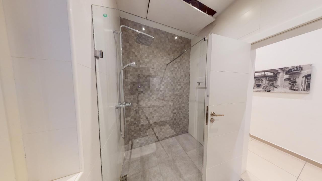 Spacious 3 Bedroom Maisonette سليمة المظهر الخارجي الصورة