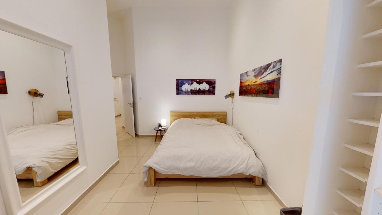 Spacious 3 Bedroom Maisonette سليمة المظهر الخارجي الصورة